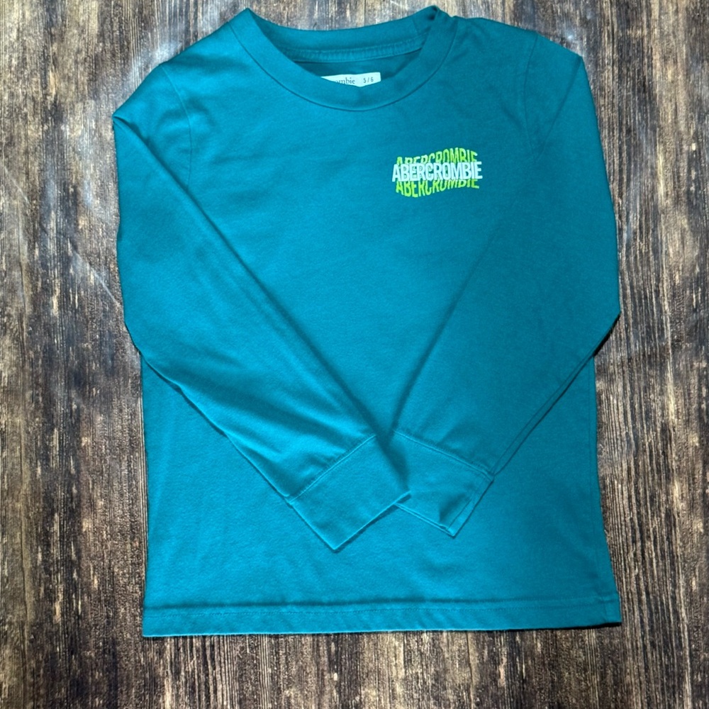 Abercrombie Kids 5/6 Logo Graphic Long Sleeve Shirt